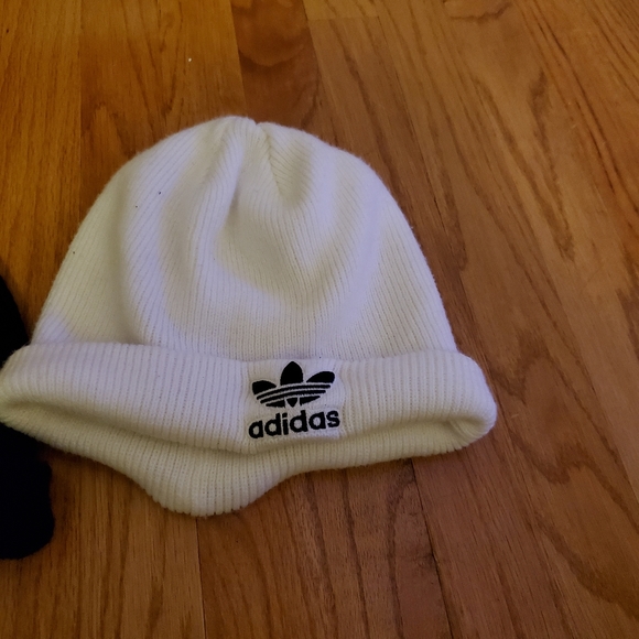 Adidas Beanies - Picture 10 of 12